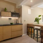 아파트 Beach Apartment 포드고라